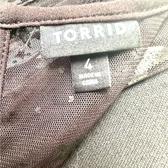 TORRID | Black Long Sleeve MIDI Dress, Star Sheer Sleeve | Size 4 - Picture 11 of 13